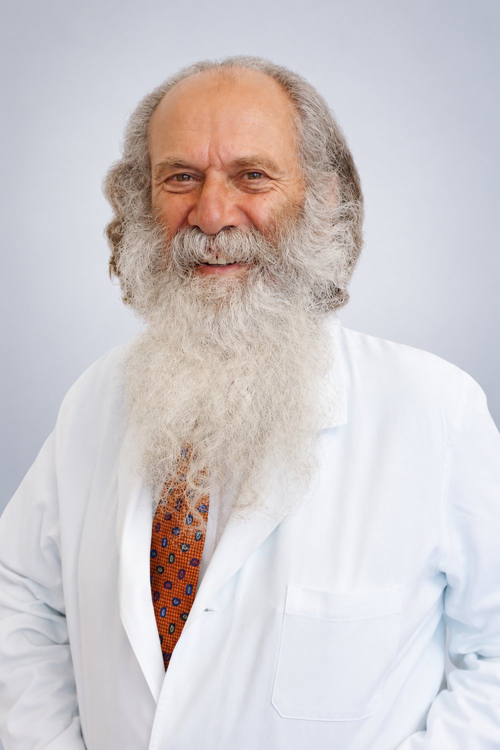 Ritratto: Prof. Mario Zavanone